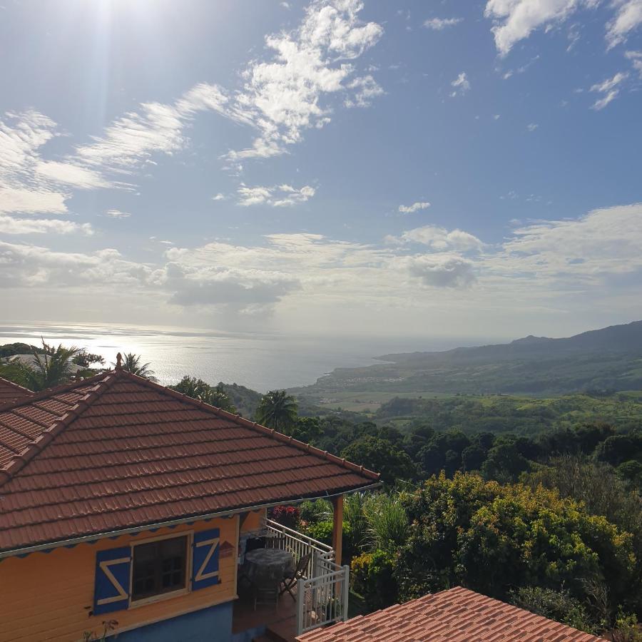 Vila Le Hameau Du Morne Des Cadets Fond-Saint-Denis Exteriér fotografie